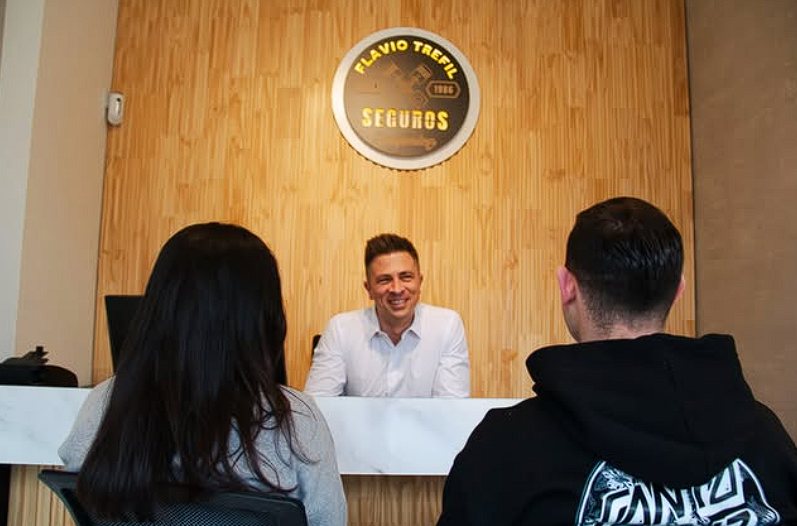 Flavio Trefil Seguros en Temperley, Zona Sur